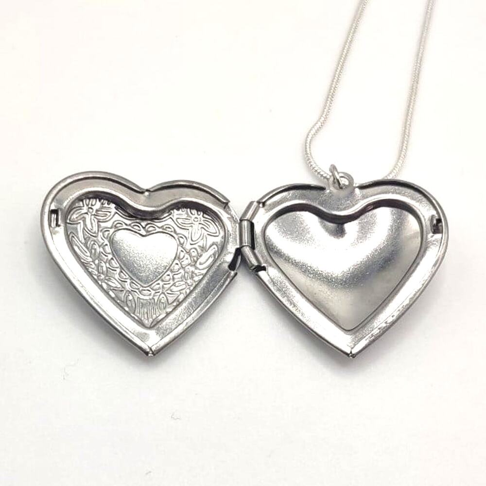 925 Sterling Silver Heart Locket Necklace Leaf Pattern Valentines Birthday Gift